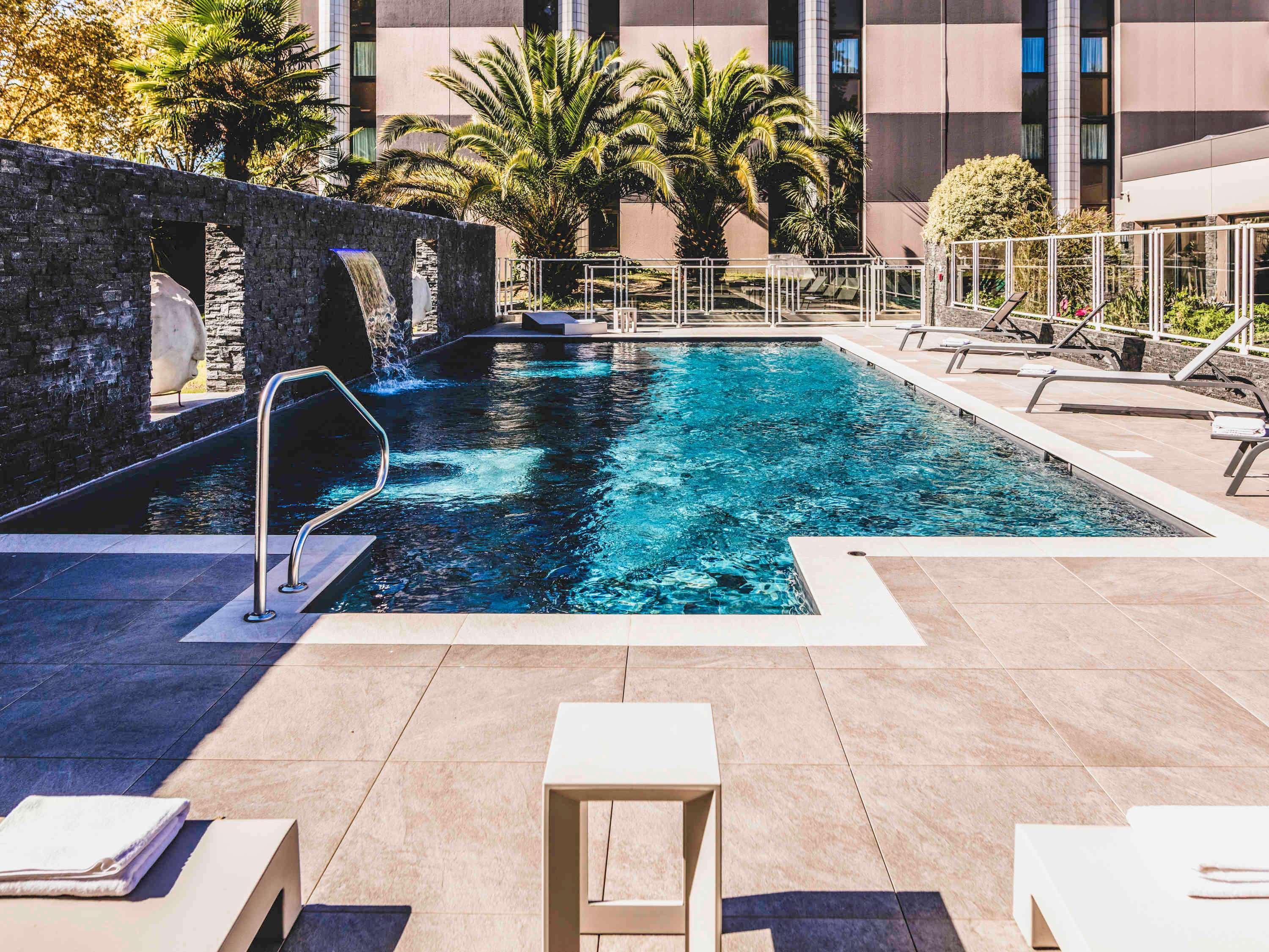 Mercure Pau Palais Des Sports ภายนอก รูปภาพ