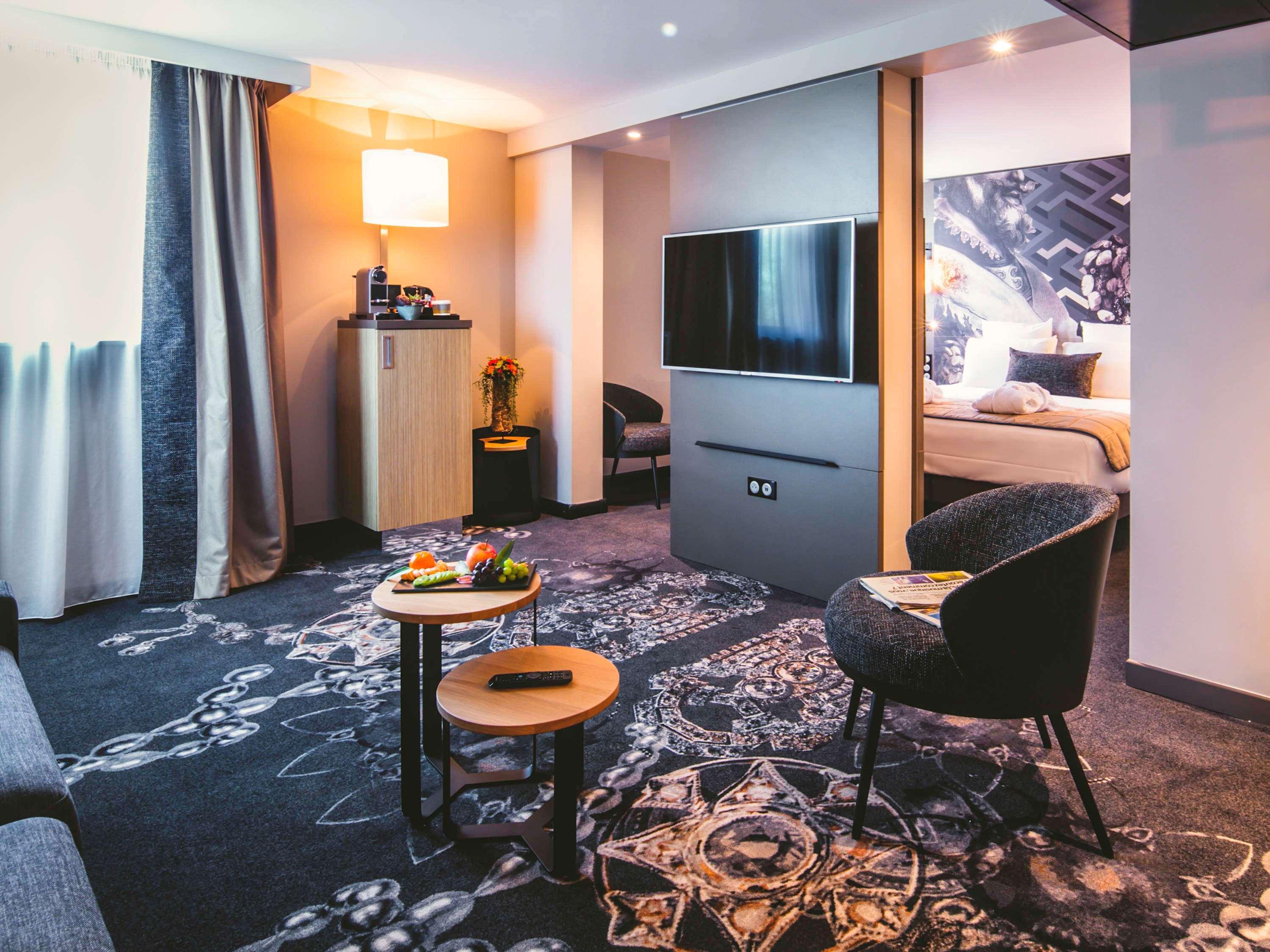 Mercure Pau Palais Des Sports ภายนอก รูปภาพ