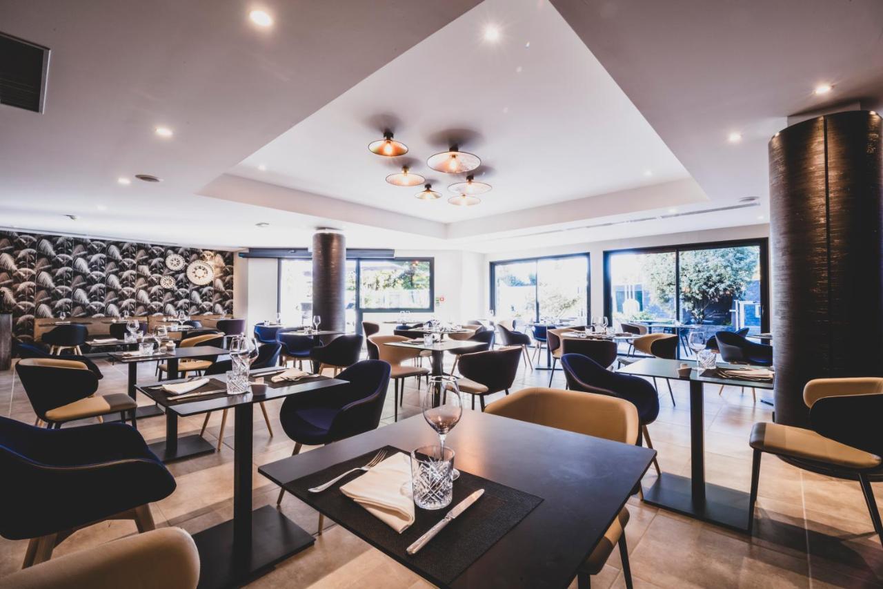 Mercure Pau Palais Des Sports ภายนอก รูปภาพ